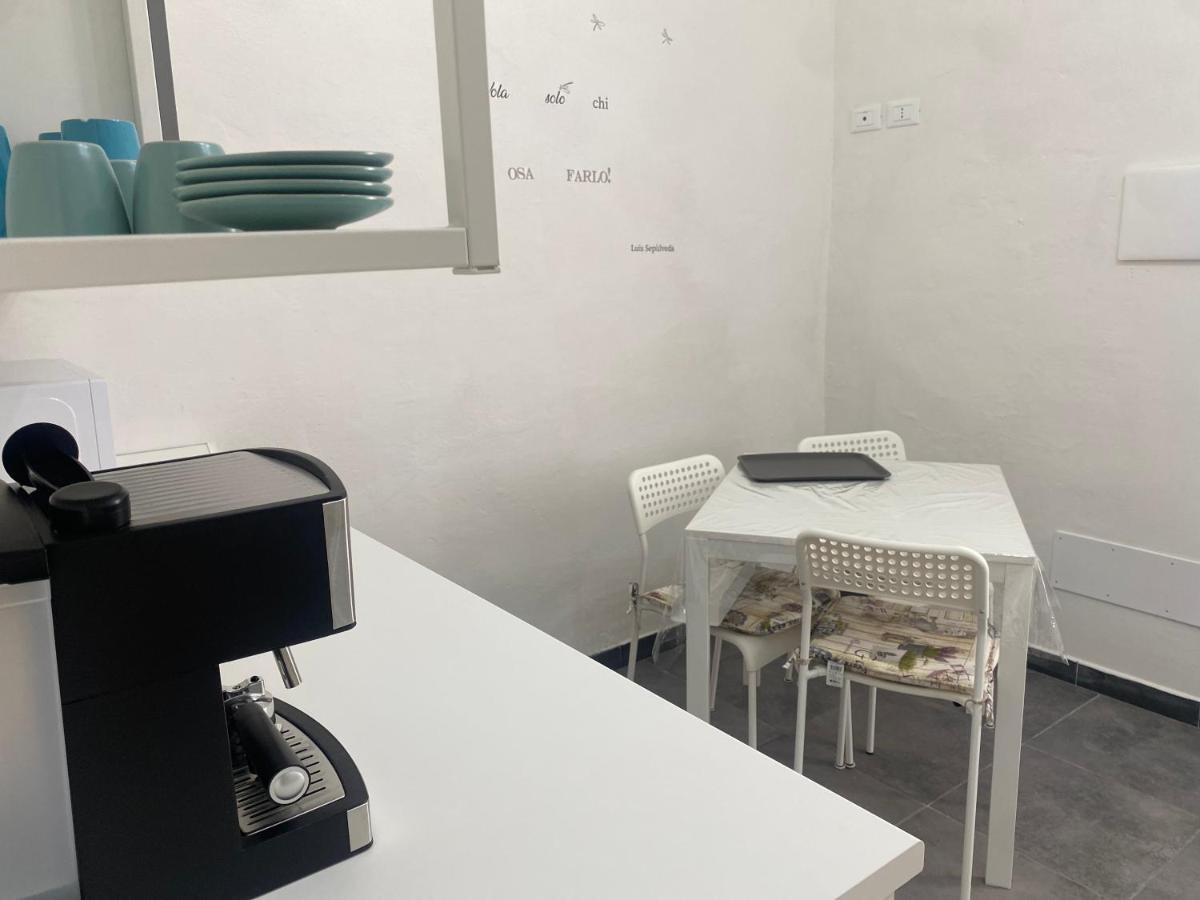 La Petite Maison Usigliano Luaran gambar